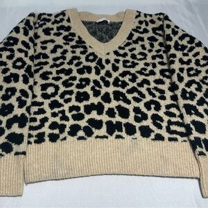 Pink Lily Black and Tan Leopard V-Neck Sweater